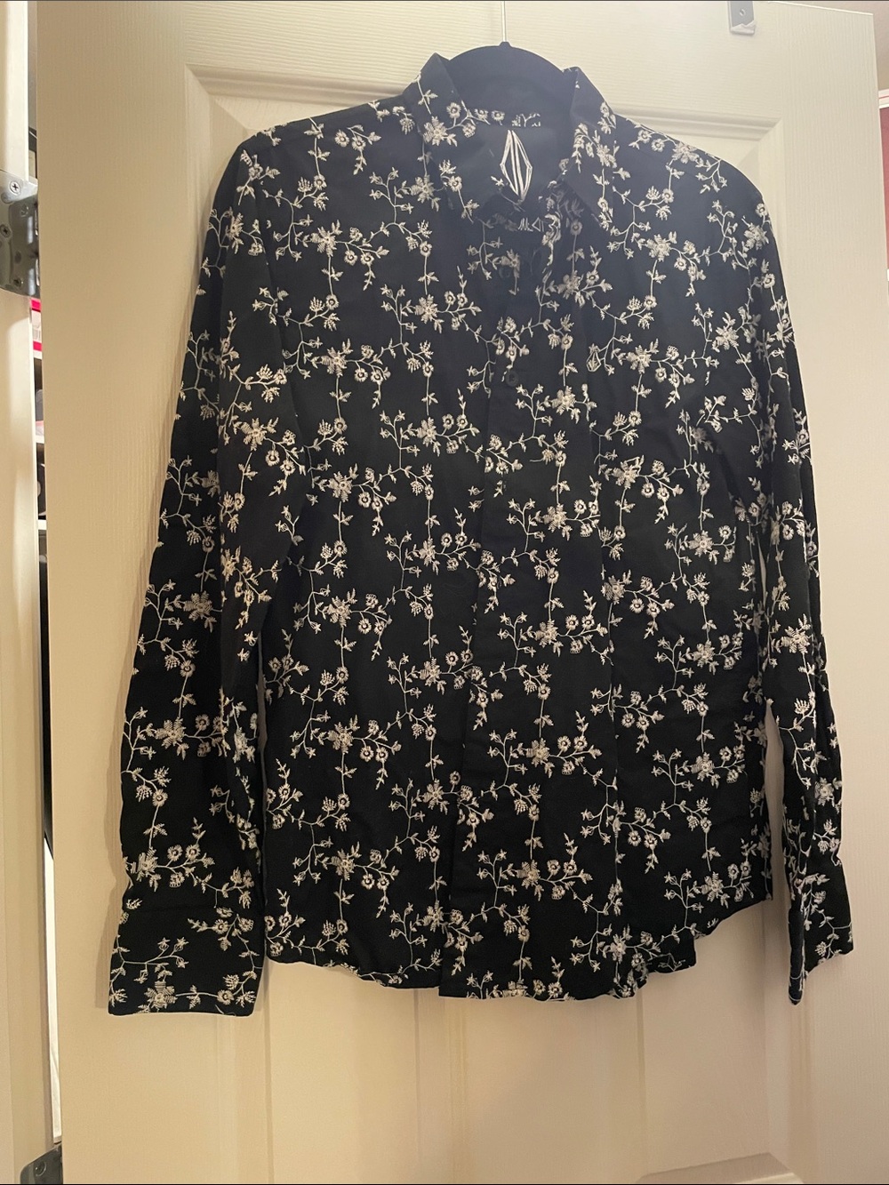 Dustin Dillon Black Button-Up Shirt with White Floral Embroidery